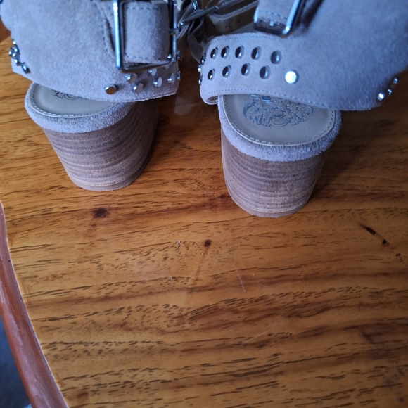 Vince Camuto suede beige bock heel sandals. Brand new without tag. - Picture 2 of 6